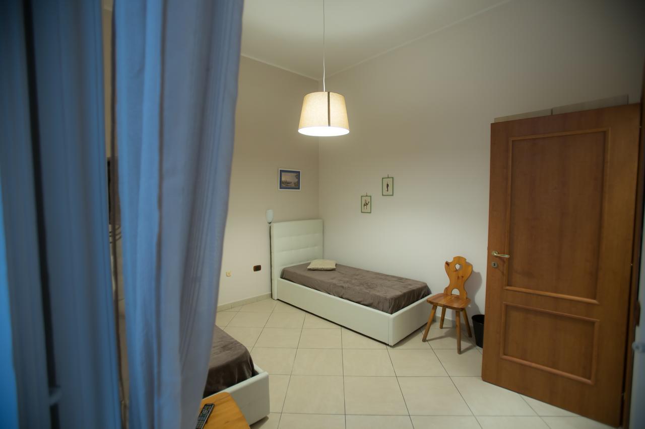 A Casa Di Nonna Giulia Bed and Breakfast Napels Buitenkant foto